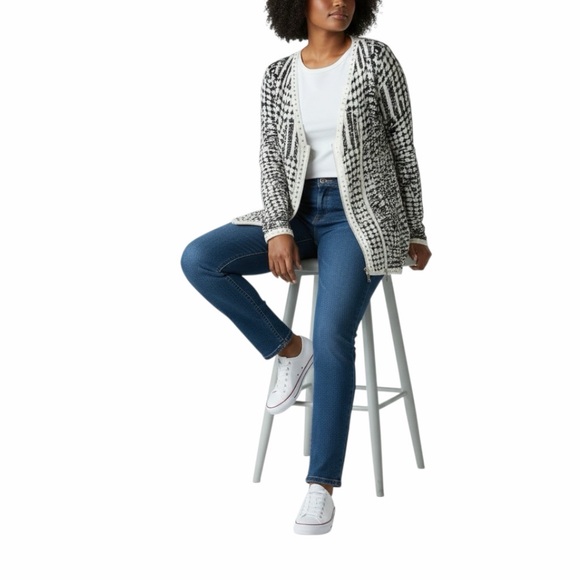 Belldini Sweaters - Belldini Blue and White Double Zipper Women’s Size XL